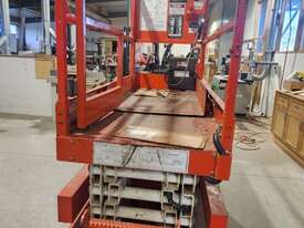 2004 Snorkel S1930 Electric Scissor Lift - picture0' - Click to enlarge