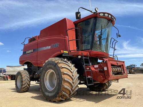 Case IH 7088 Axial Flow