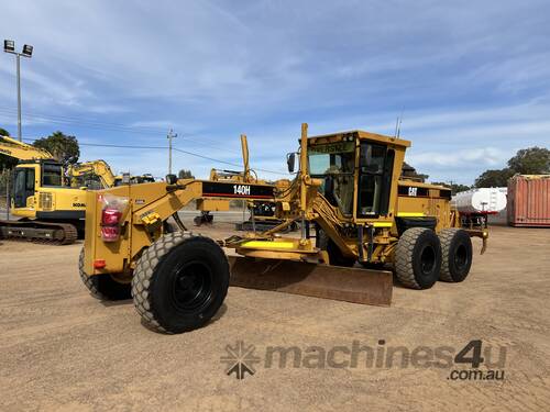 2006 Caterpillar 140H Motor Grader