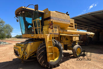 New Holland TR87 Header(Combine) Harvester/Header