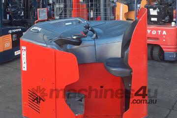 Raymond 2 Ton Reach Truck | 8.1m Lift Height | Electric