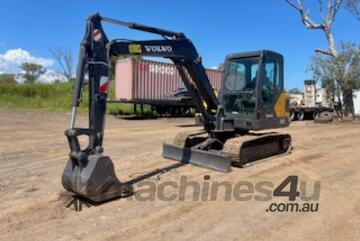 Volvo 2022   EC55D excavator