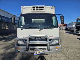 2015 Hino 300-921   4x2 Refrigerated Pantech - picture1' - Click to enlarge