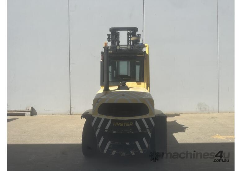 caption HYSTER H155FT Counterbalance Forklift