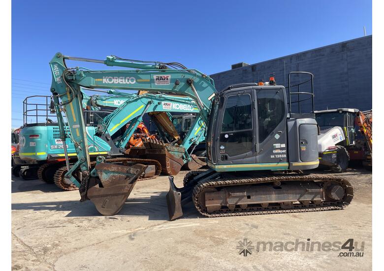 caption 2020 Kobelco SK135SR-2