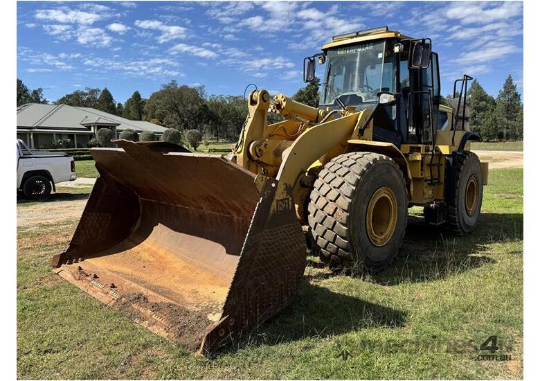 caption *UPDATED* 2010 CATERPILLAR 966H WHEEL LOADER