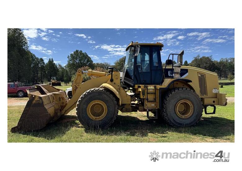 caption *UPDATED* 2010 CATERPILLAR 966H WHEEL LOADER