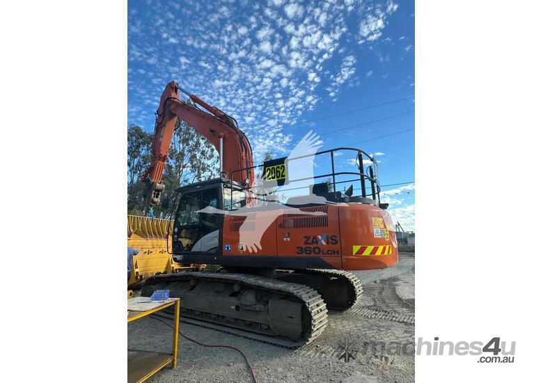 caption 2020 HITACHI ZX360 LCH-5B 100