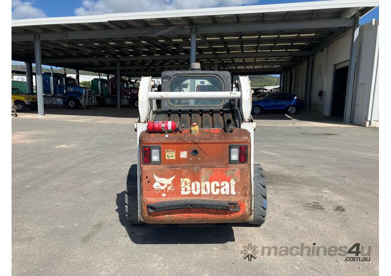 caption 2009 Bobcat S185 Wheeled Skid Steer