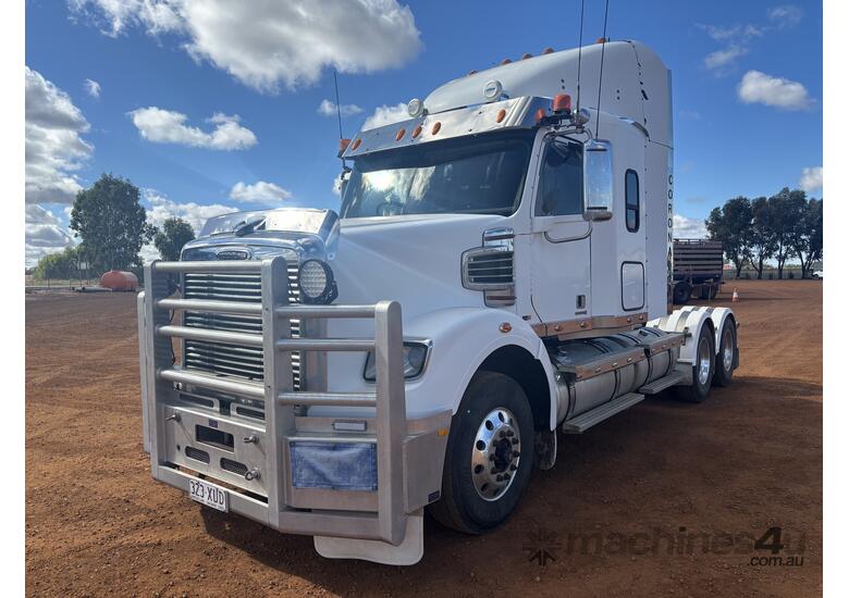 2011 Freightliner Coronado 6x4 Prime Mover