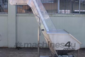 Cleated Belt Elevator in a S/S Frame