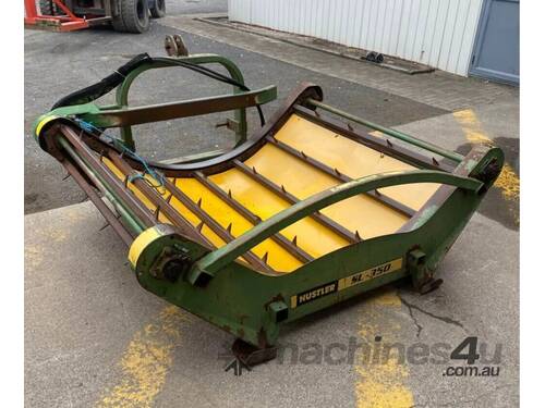 caption Hustler SL 350