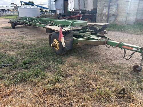 12M HEADER COMB TRAILER WITH COMPRESSOR. 
