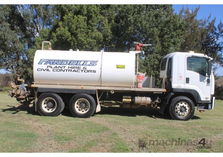 caption 2009 Isuzu Fvr
