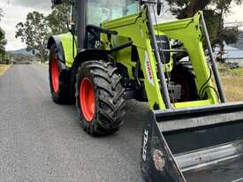 Tractor Claas Arion 620c - picture1' - Click to enlarge