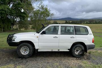 Toyota 1998   105 series wagon