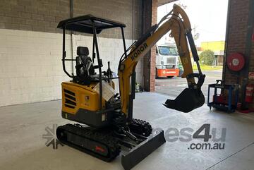 Kubota Engine 1.8 Ton Excavator