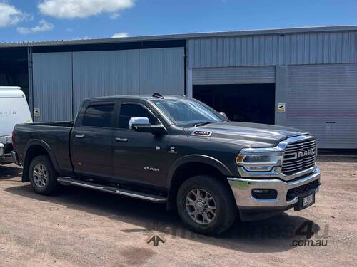 2022 Ram 2500 Laramie with custom tray