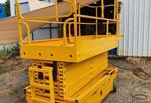 HAULOTTE COMPACT14 12m Electric Scissor Lift