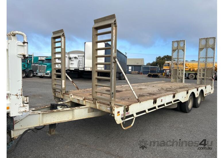 caption 2020 Aldom PT2 Tandem Axle Plant Trailer