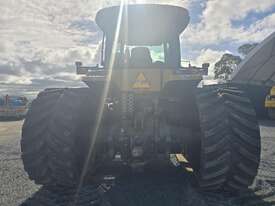 2002 Challenger MT765 750 tracks - picture2' - Click to enlarge