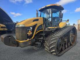 2002 Challenger MT765 750 tracks - picture19' - Click to enlarge