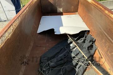 2014 Chris's Body Builders (CBB) CBBDT-3 Tri Axle Tipping Dog Trailer