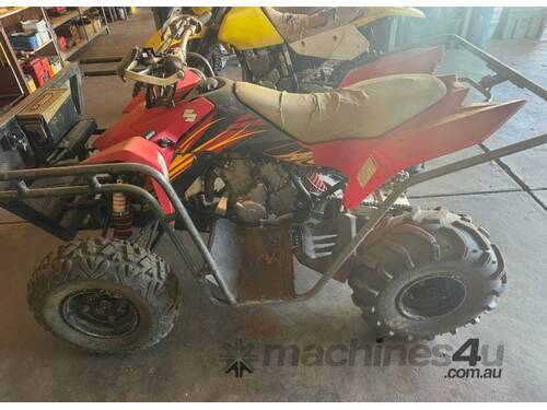 Suzuki LTZ 400 Quad