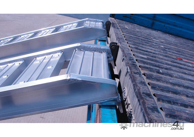 1.8M 1.8Tonne Heavy Duty Aluminium Loading Ramp(Hook Type)