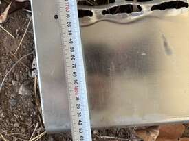 Used Set of Aluminum Ramps (1178326)