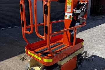 2020 JLG 1230ES Mast Lift / Stock Picker