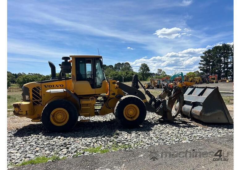2013 Volvo L90F