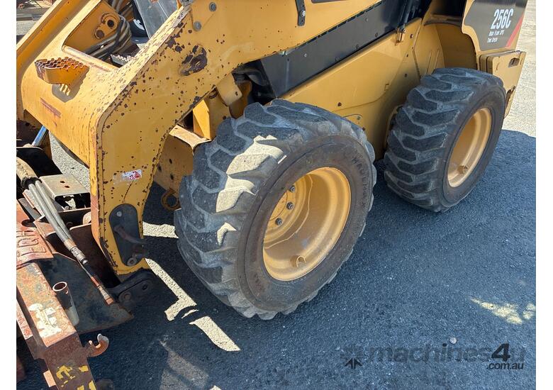 2012 Caterpillar 256C Wheeled Skid Steer