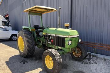 John Deere   1750