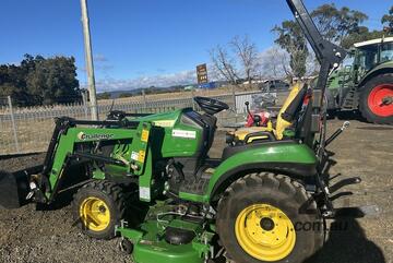 2022 John Deere 2025R Compact Ut Tractors