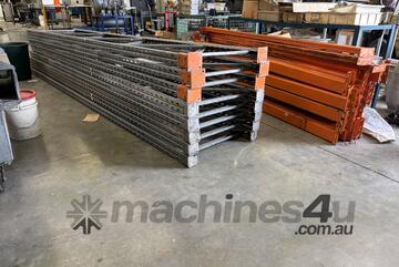 Quantity of Pallet Racking