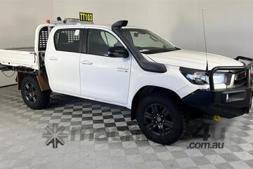 Toyota   Hilux GUN126R