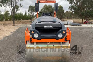 2018 Hamm HD14 V V Smooth Drum Roller