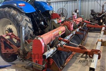 2011 HOWARD ROTARY HOE CH3000