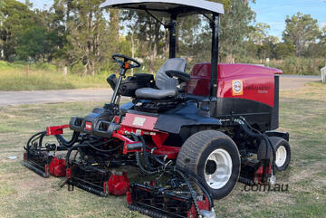 Toro Reelmaster 7000-D Golf Fairway mower Lawn Equipment