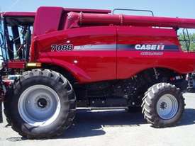 2011 Case IH 7088 Header/Combine - picture0' - Click to enlarge
