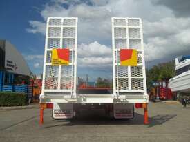 11 TON  Single Axle Heavy Duty Tag Trailer - picture2' - Click to enlarge