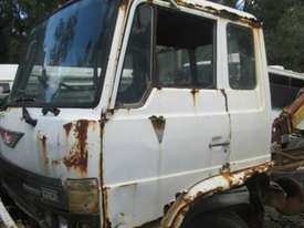 1987 Hino GD Wrecking Trucks - picture0' - Click to enlarge