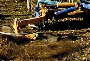 Seppi XAN sweeper gathers prunings to front of mower