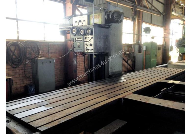 caption BUTLER CS10 ELGAMILL 5000 Milling machine