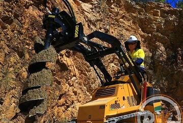 DIGGA MINI LOADER AUGER DRIVE SUIT DINGO, VERMEER, KANGA, BOXER Auger Attachments