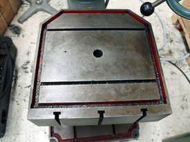 A B Arboga Maskinka ER 1830 Radial Arm Drilling Machine - picture1' - Click to enlarge