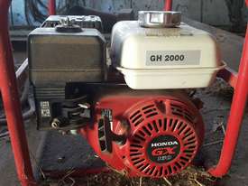 2.5 KVA Honda Generator - picture0' - Click to enlarge