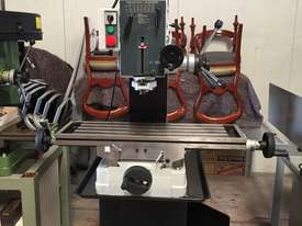 RF45 Milling and Drilling Machine - picture1' - Click to enlarge