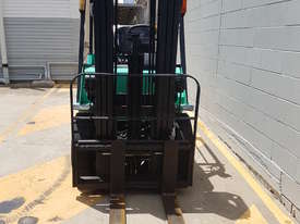 2005 MITSUBISHI FORKLIFT 2.5 TONNE - picture1' - Click to enlarge